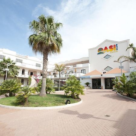 Oasiclub Hotel Весте Екстериор снимка
