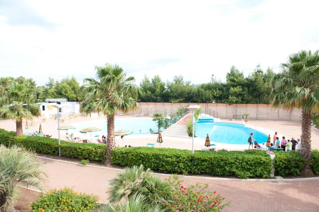 Oasiclub Hotel Весте Екстериор снимка