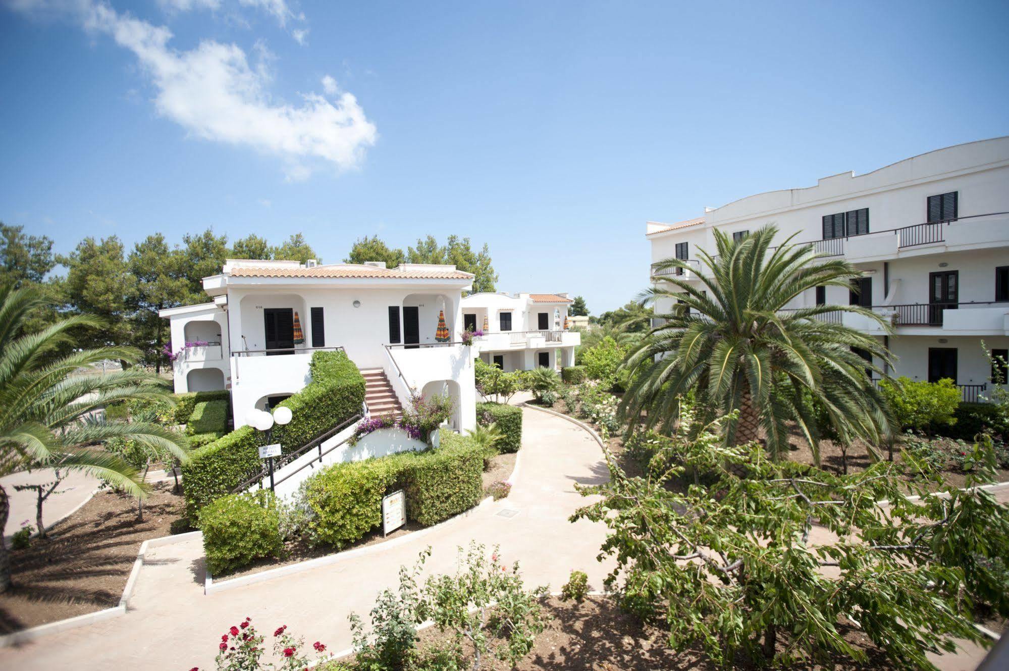 Oasiclub Hotel Весте Екстериор снимка